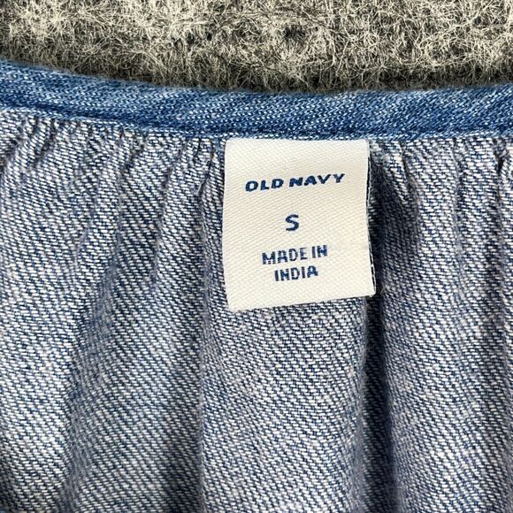 Old Navy Top Womens Small‎ Blue Jean Yoke Button Front Blouse Medium Washed - Picture 3 of 8